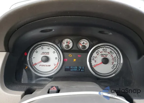 2011 Ford Focus Se from USA, damaged, VIN 1FAHP3FN8BW117611